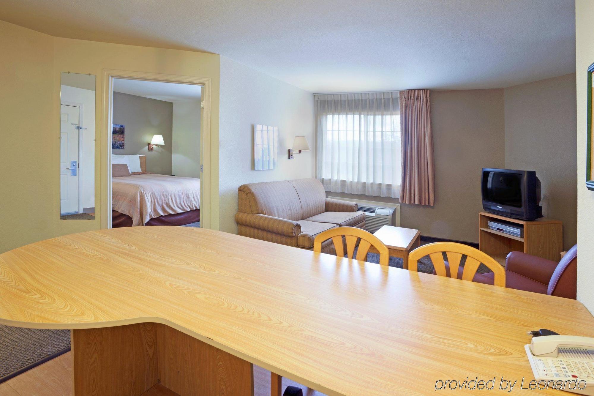 Sonesta Simply Suites San Antonio Northwest - Medical Center Habitación foto