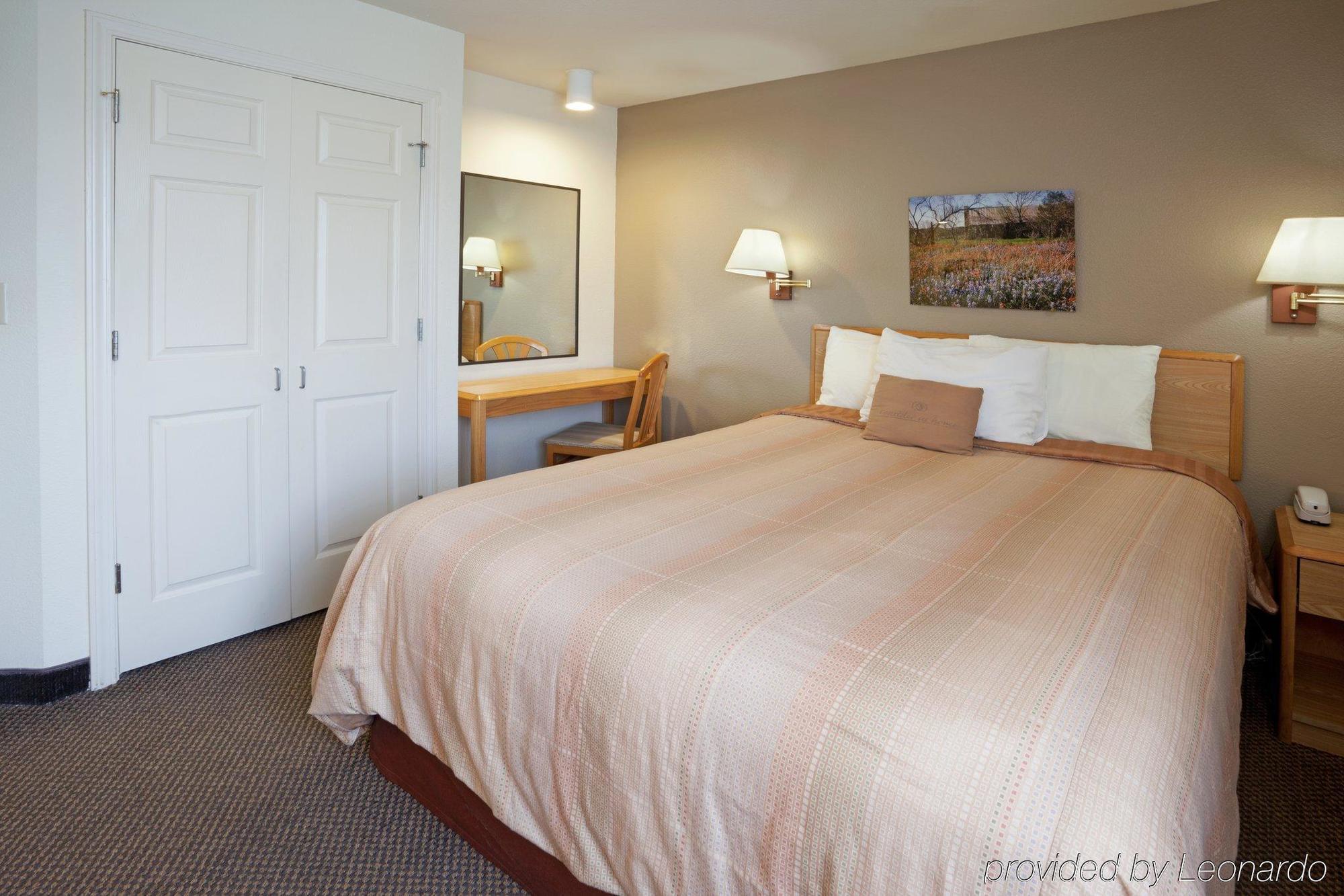 Sonesta Simply Suites San Antonio Northwest - Medical Center Habitación foto