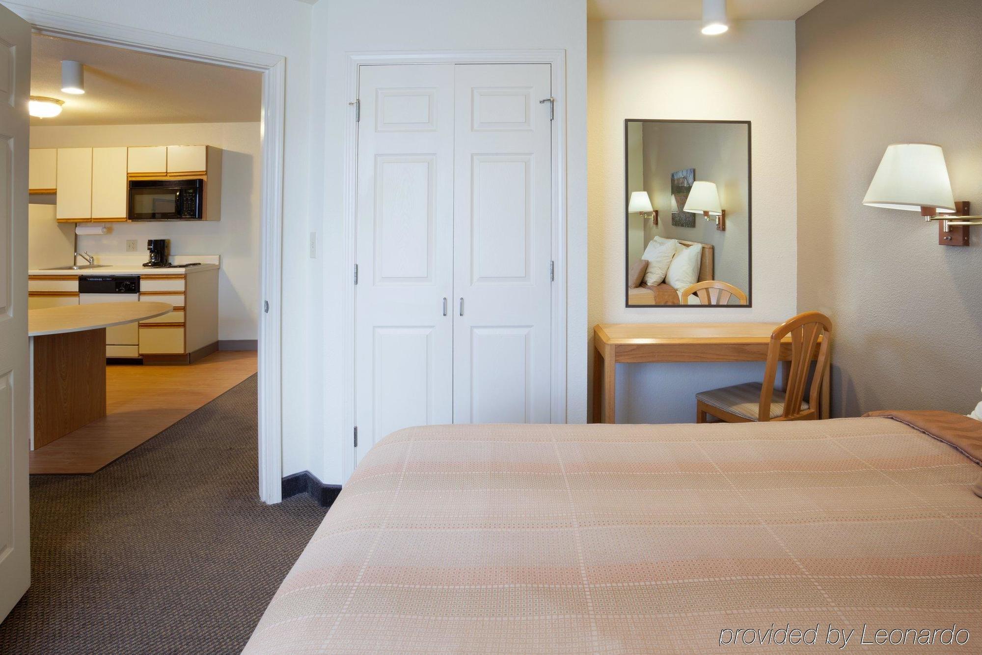Sonesta Simply Suites San Antonio Northwest - Medical Center Habitación foto
